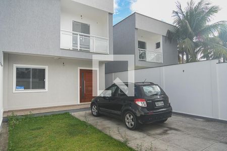 Casa à venda com 105m², 3 quartos e 1 vaga Casa à venda com 105m², 3 quartos e 1 vagaÁrea comum