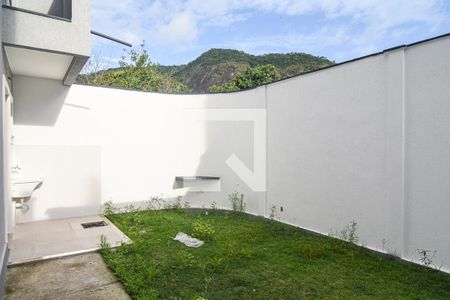 Casa à venda com 105m², 3 quartos e 1 vaga Casa à venda com 105m², 3 quartos e 1 vagaÁrea comum