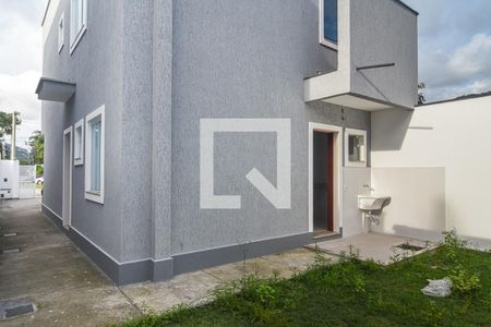 Casa à venda com 105m², 3 quartos e 1 vaga Casa à venda com 105m², 3 quartos e 1 vagaÁrea comum