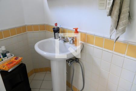 Casa à venda com 520m², 5 quartos e 5 vagas Casa à venda com 520m², 5 quartos e 5 vagasLoft Suíte