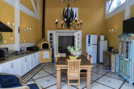 Casa à venda com 520m², 5 quartos e 5 vagas Casa à venda com 520m², 5 quartos e 5 vagasÁrea gourmet