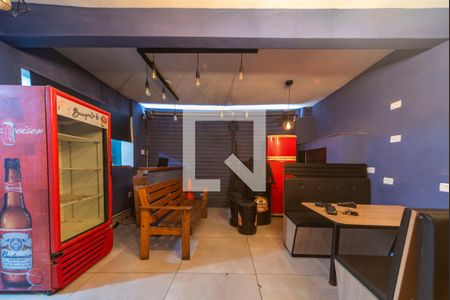 Casa à venda com 40m², 5 quartos e sem vaga Casa à venda com 40m², 5 quartos e sem vagaGaragem 2