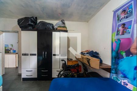 Casa à venda com 40m², 5 quartos e sem vaga Casa à venda com 40m², 5 quartos e sem vagaQuarto 2