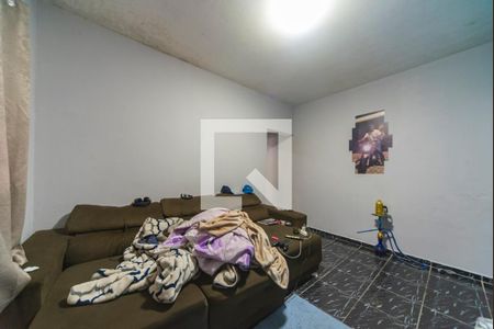 Casa à venda com 40m², 5 quartos e sem vaga Casa à venda com 40m², 5 quartos e sem vagaSala casa 3