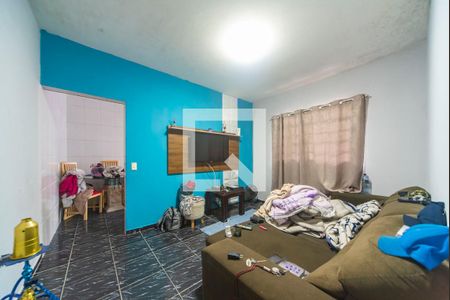 Casa à venda com 40m², 5 quartos e sem vaga Casa à venda com 40m², 5 quartos e sem vagaSala casa 3