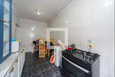 Casa à venda com 40m², 5 quartos e sem vaga Casa à venda com 40m², 5 quartos e sem vagaCozinha casa 3