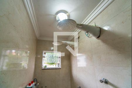 Casa à venda com 40m², 5 quartos e sem vaga Casa à venda com 40m², 5 quartos e sem vagaBanheiro casa 2