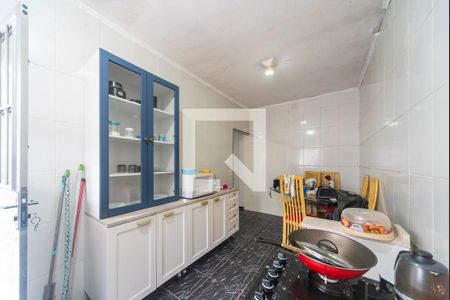 Casa à venda com 40m², 5 quartos e sem vaga Casa à venda com 40m², 5 quartos e sem vagaCozinha casa 3