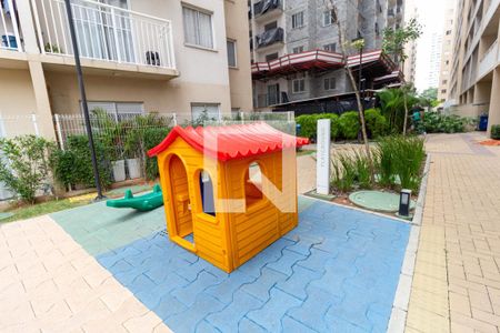 Apartamento para alugar com 38m², 2 quartos e sem vagaÁrea comum - Playground