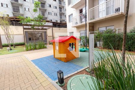 Apartamento para alugar com 38m², 2 quartos e sem vagaÁrea comum - Playground