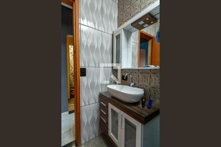 Casa à venda com 210m², 3 quartos e sem vagaBanheiro Social