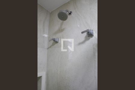 Apartamento para alugar com 78m², 2 quartos e 2 vagas Apartamento para alugar com 78m², 2 quartos e 2 vagasBanheiro da Suite