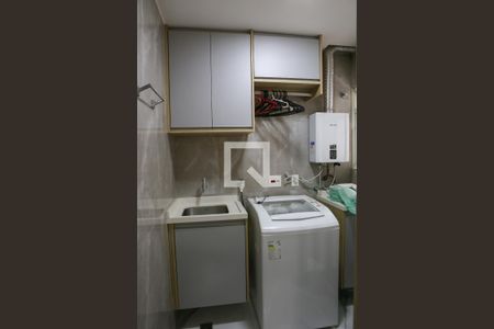 Apartamento para alugar com 78m², 2 quartos e 2 vagas Apartamento para alugar com 78m², 2 quartos e 2 vagasCozinha e Área de Serviço