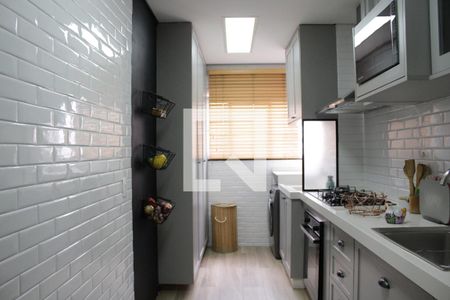 Apartamento à venda com 93m², 2 quartos e 2 vagasCozinha