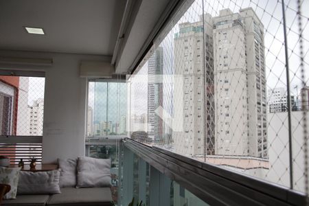 Apartamento à venda com 93m², 2 quartos e 2 vagasVaranda gourmet