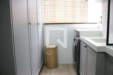 Apartamento à venda com 93m², 2 quartos e 2 vagasÁrea de Serviço