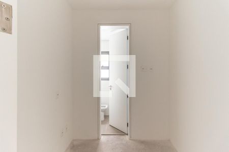 Apartamento à venda com 260m², 3 quartos e 3 vagas Apartamento à venda com 260m², 3 quartos e 3 vagasQuarto de Serviço