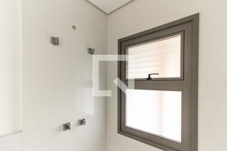 Apartamento à venda com 260m², 3 quartos e 3 vagas Apartamento à venda com 260m², 3 quartos e 3 vagasBanheiro da Suíte 2