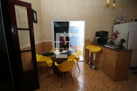 Casa à venda com 300m², 3 quartos e 2 vagasCopa