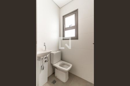 Apartamento à venda com 260m², 3 quartos e 3 vagasBanheiro de Serviço