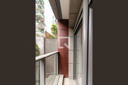 Apartamento à venda com 260m², 3 quartos e 3 vagasVaranda da Suíte 1