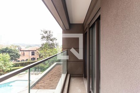 Apartamento à venda com 260m², 3 quartos e 3 vagasVaranda da Suíte 2