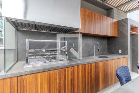 Apartamento à venda com 260m², 3 quartos e 3 vagasChurrasqueira