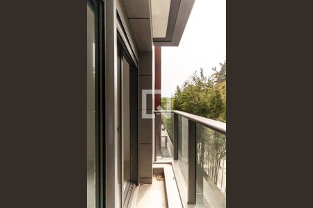 Apartamento à venda com 260m², 3 quartos e 3 vagasVaranda da Suíte 3