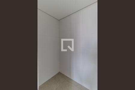 Apartamento à venda com 520m², 4 quartos e 3 vagas Apartamento à venda com 520m², 4 quartos e 3 vagasDespensa