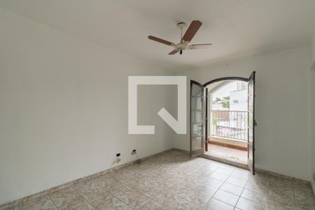 Suíte de casa à venda com 4 quartos, 250m² em Vila Tijuco, Guarulhos