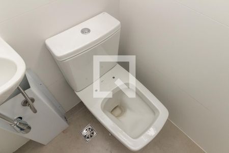 Apartamento à venda com 260m², 3 quartos e 3 vagasBanheiro de Serviço