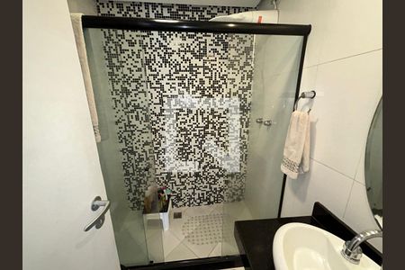 Apartamento à venda com 220m², 3 quartos e 2 vagasBanheiro