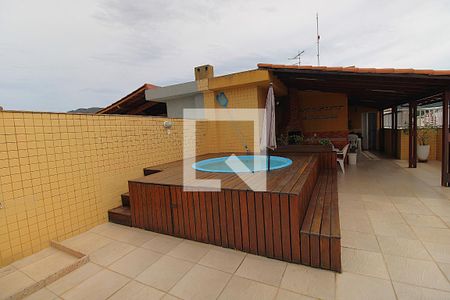 Apartamento à venda com 220m², 3 quartos e 2 vagasPiscina Coberta