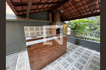 Apartamento à venda com 220m², 3 quartos e 2 vagasÁrea comum - Churrasqueira