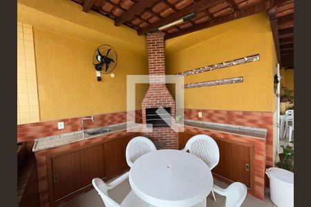 Apartamento à venda com 220m², 3 quartos e 2 vagasChurrasqueira