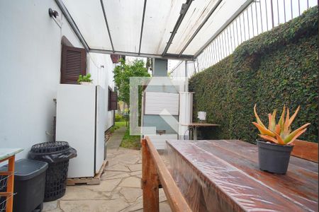 Casa à venda com 140m², 4 quartos e 4 vagasChurrasqueira