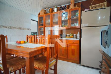 Casa à venda com 140m², 4 quartos e 4 vagasCozinha