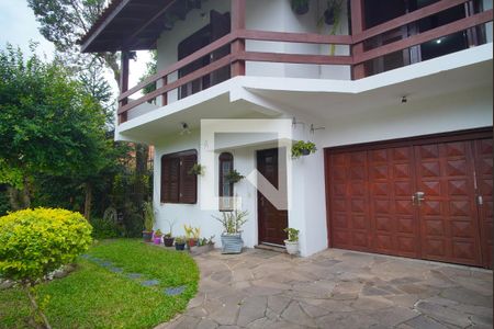 Casa à venda com 140m², 4 quartos e 4 vagasFachada