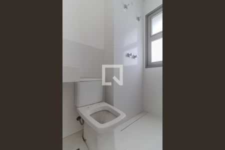 Apartamento à venda com 260m², 3 quartos e 3 vagasBanheiro da Suíte 1