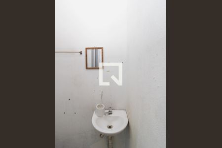 Casa à venda com 100m², 2 quartos e sem vagaBanheiro de serviço