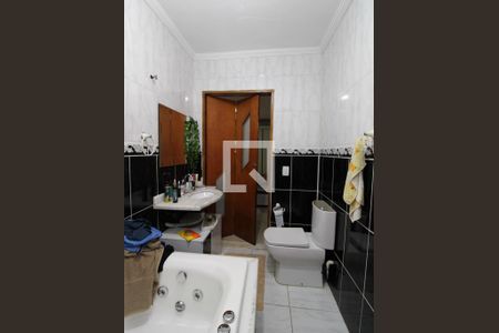 Casa à venda com 100m², 2 quartos e sem vagaBanheiro da Suíte 2