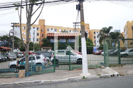 Apartamento à venda com 44m², 2 quartos e 1 vagaÁrea comum - Fachada - Placa instalada na grade da fachada do condomínio