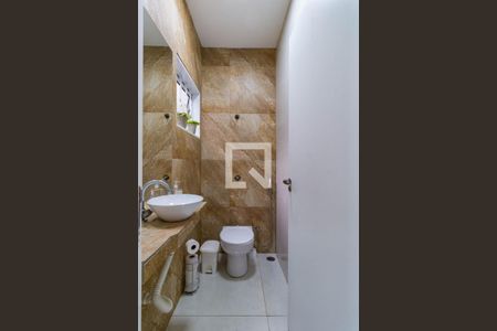 Casa à venda com 575m², 4 quartos e 11 vagasLavabo