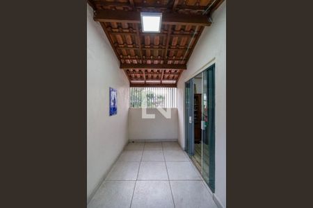 Casa à venda com 575m², 4 quartos e 11 vagasÁrea de Serviço