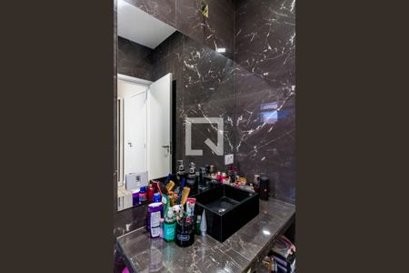 Casa à venda com 575m², 4 quartos e 11 vagasBanheiro 4