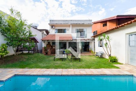 Casa à venda com 575m², 4 quartos e 11 vagasÁrea comum