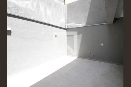 Casa à venda com 101m², 3 quartos e 1 vagaÁrea de Serviço