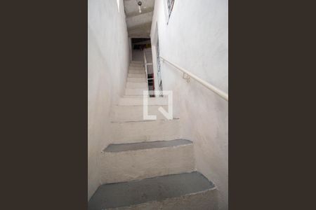 Casa à venda com 40m², 1 quarto e sem vagaEscada