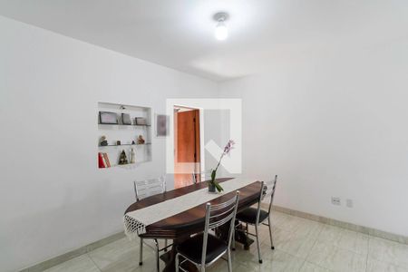 Casa à venda com 203m², 2 quartos e 4 vagasSala de Jantar