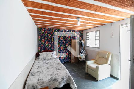 Casa à venda com 203m², 2 quartos e 4 vagasEdícula 1 - Sala/Quarto